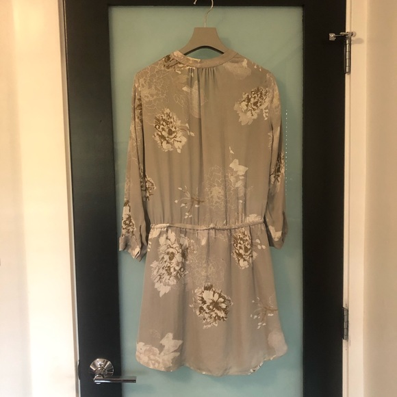 BABATON Aritzia Silk dress - SIZE XS - Picture 4 of 6